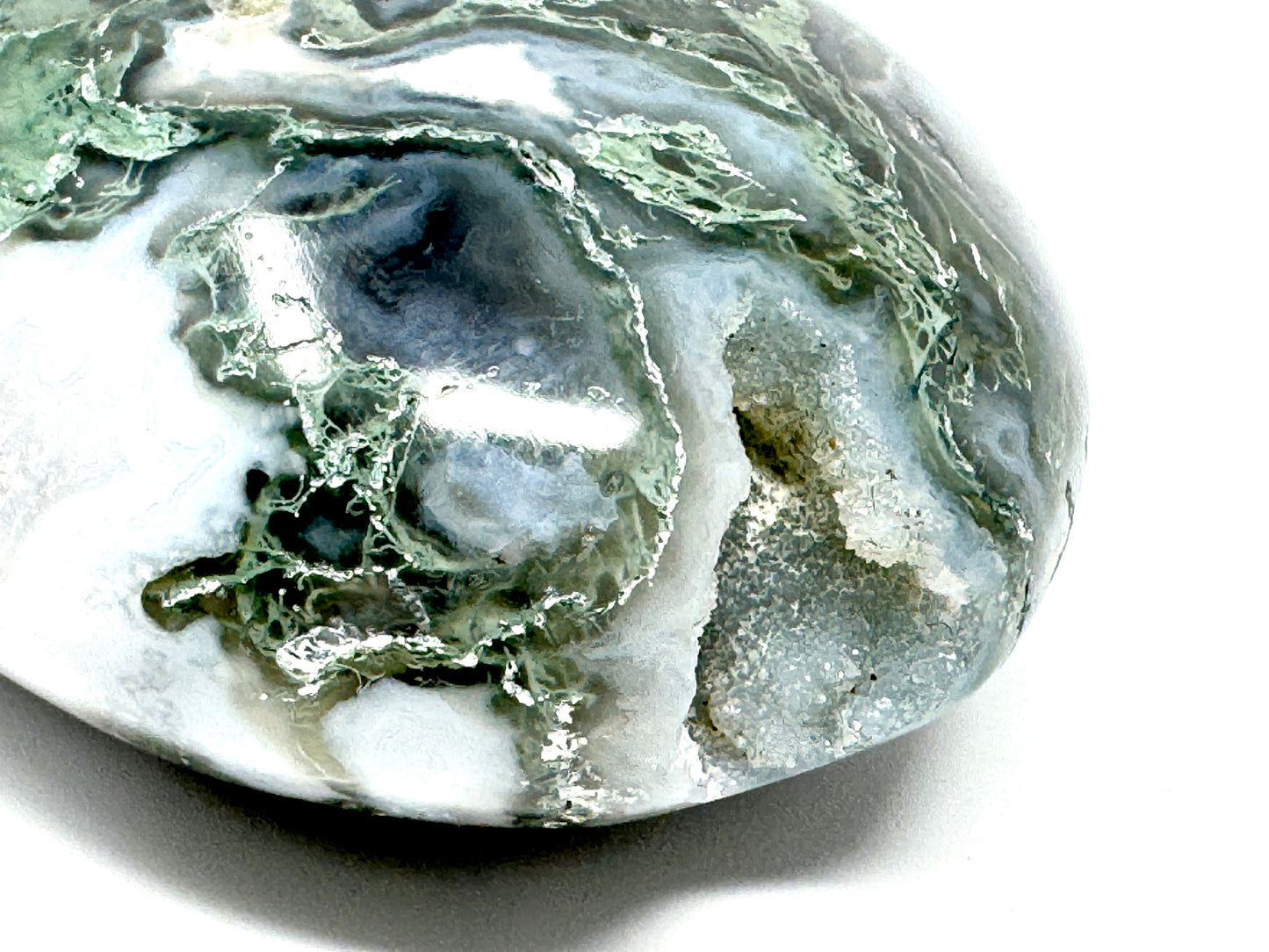 Druzy Moss Agate Crystal Pebble 6.4cm