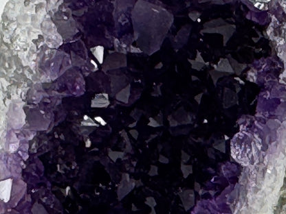 Amethyst Crystal Stand Up 6cm