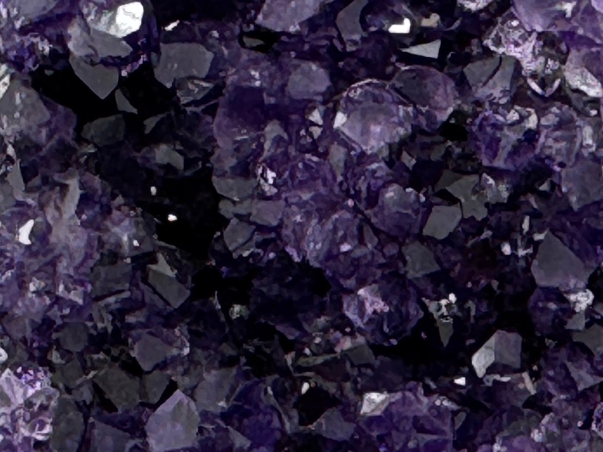 Amethyst Crystal Stand Up 6.9cm