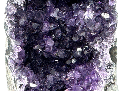 Amethyst Crystal Stand Up 8.7cm