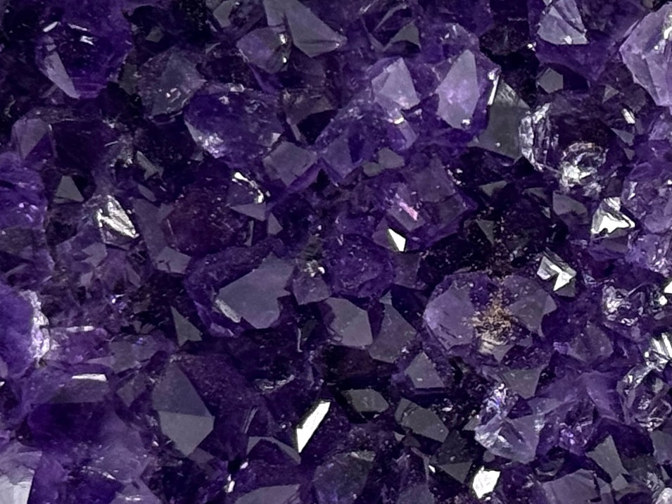 Amethyst Crystal Stand Up 10.6cm