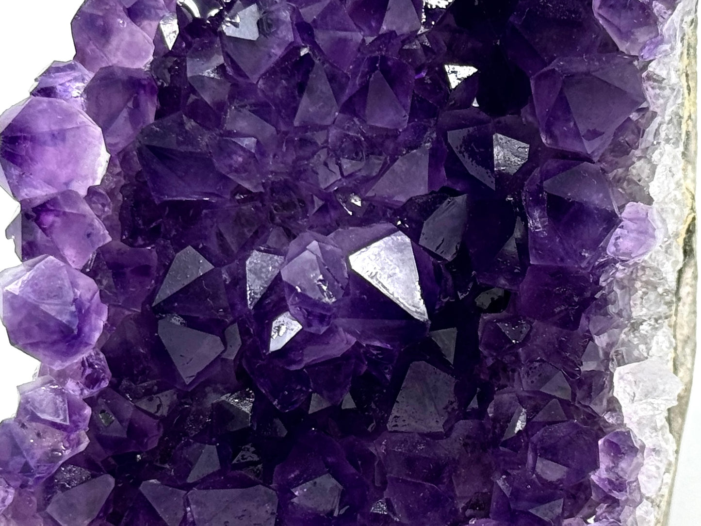 Amethyst Crystal Stand Up 8.1cm