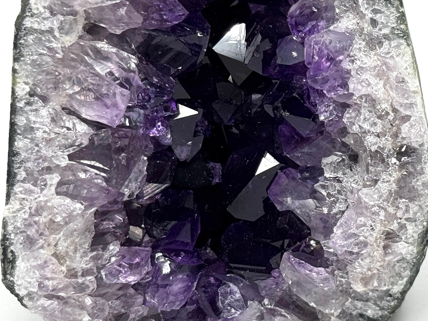 Amethyst Crystal Stand Up 8cm