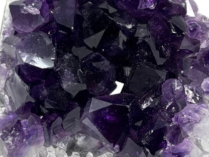 Amethyst Crystal Stand Up 7.9cm