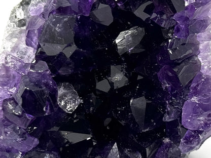 Amethyst Crystal Stand Up 6.9cm