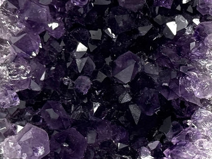 Amethyst Crystal Stand Up 8.2cm