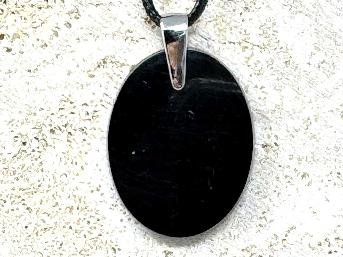 Black Tourmaline Pendant oval 3.2cm