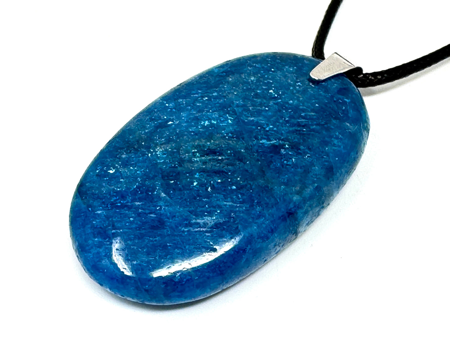 Blue Apatite pendant 4.8cm