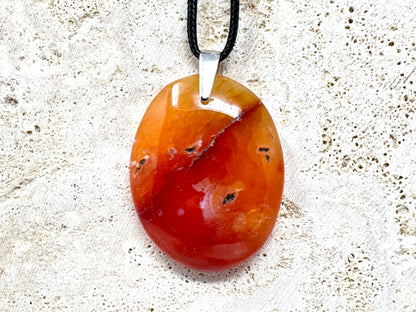 Carnelian Pendant Oval 4.4cm