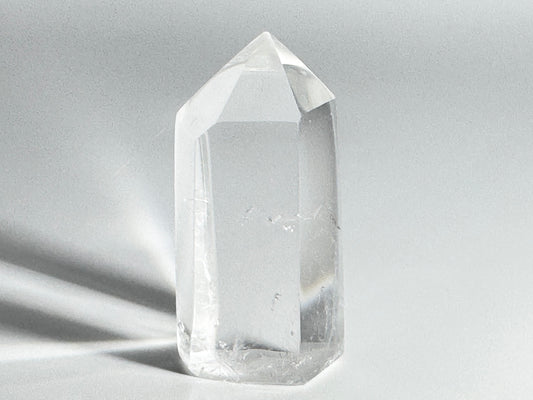 Clear Quartz Crystal Point 5.9cm