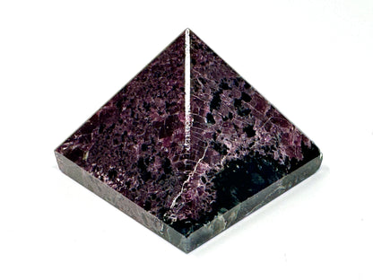 Garnet Crystal Pyramid 4.7cm