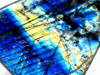 Labradorite Crystal Freeform 11cm
