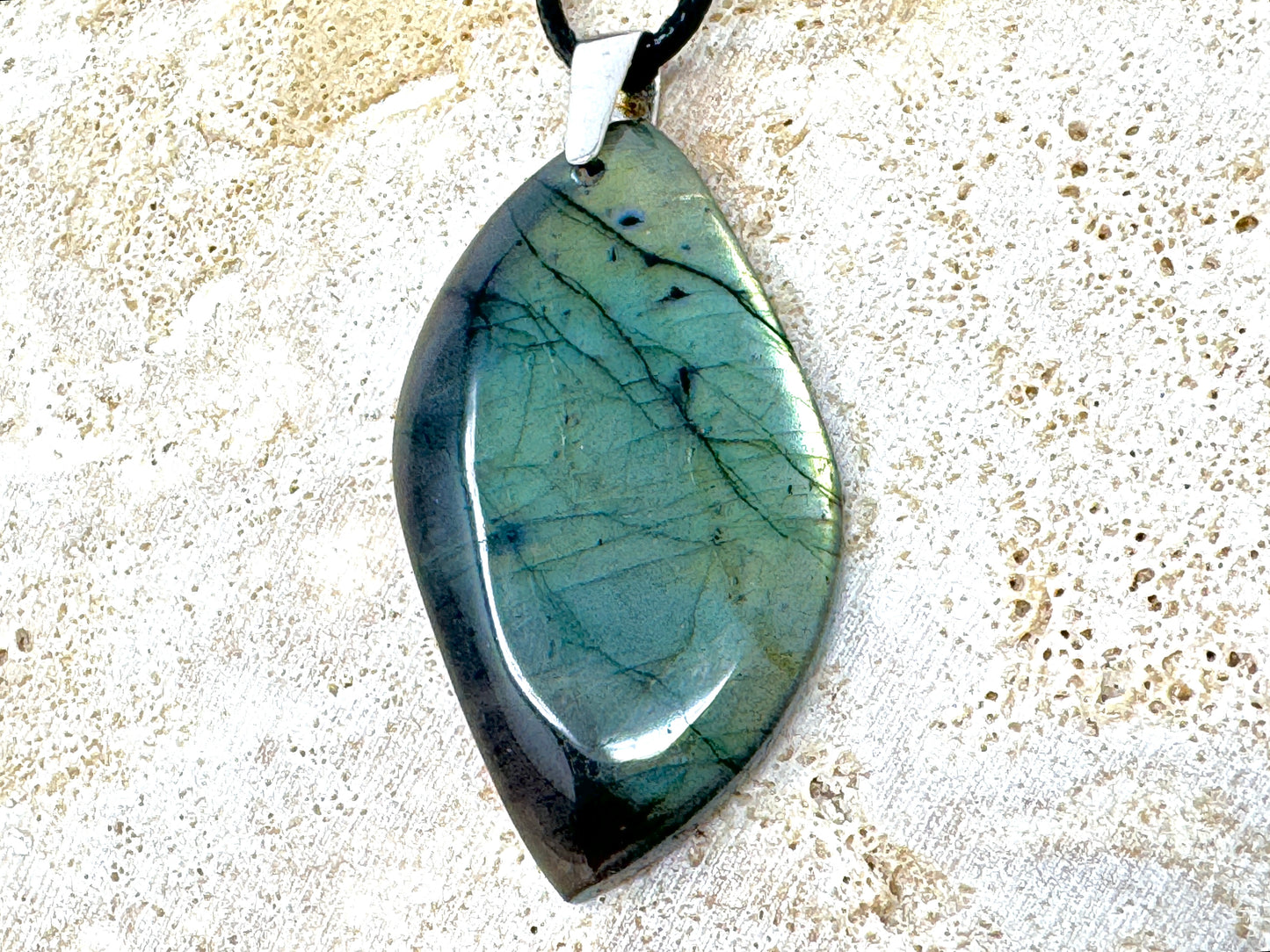Labradorite Pendant Free Shape 4.9cm