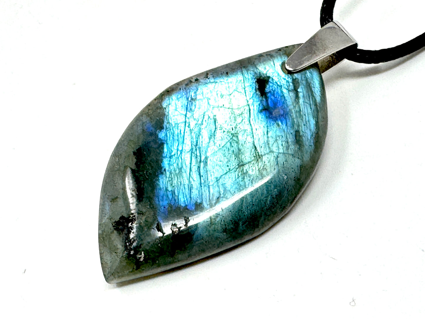 Labradorite Pendant Free Shape 4.2cm