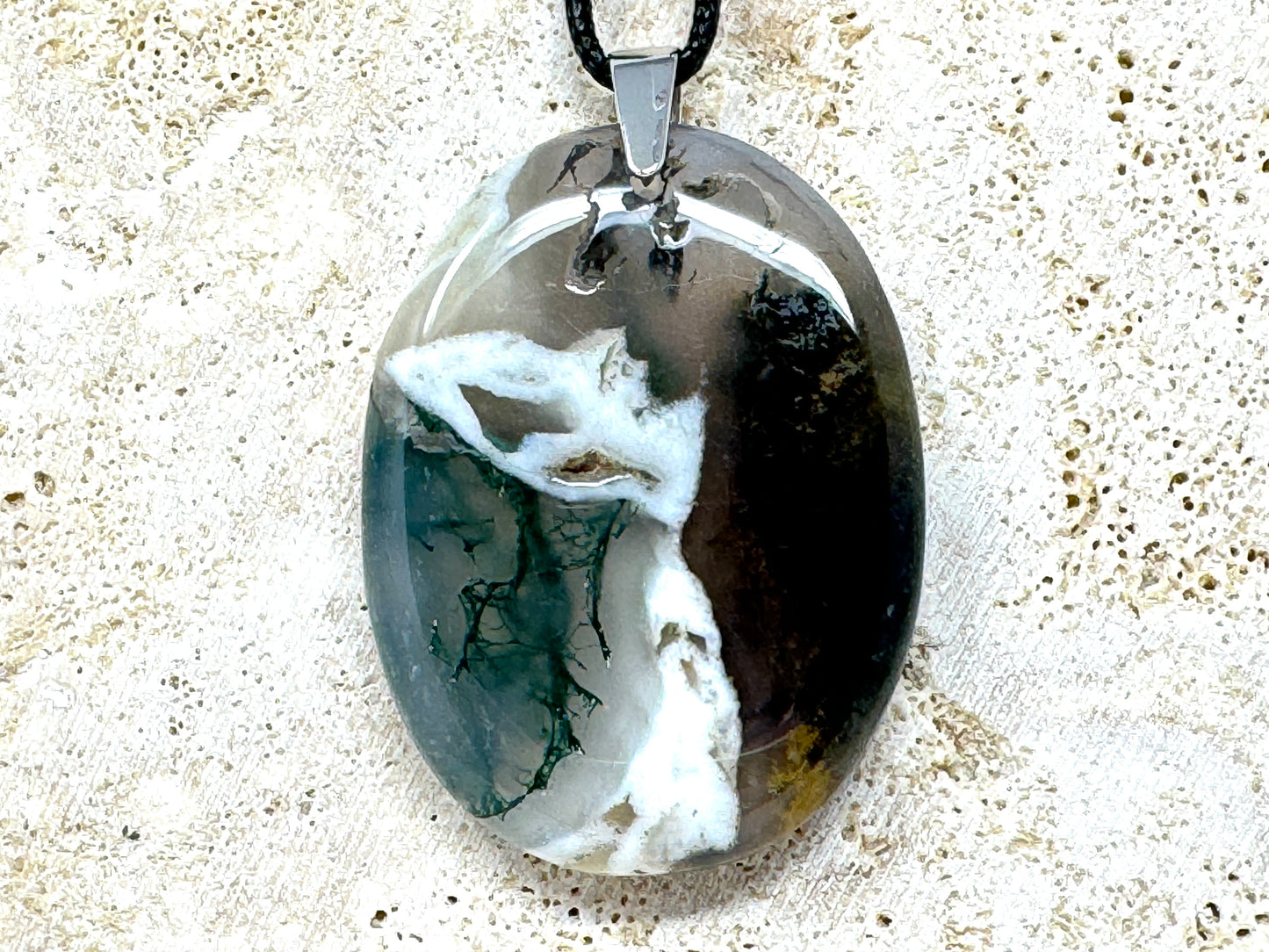 Large Moss Agate Pendant 4.6cm