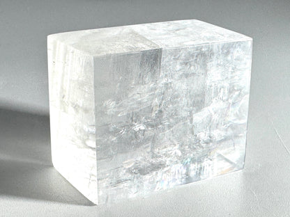 Polished Optical Calcite Crystal 3.7cm