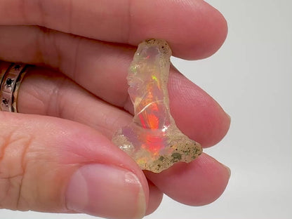 Ethiopian Crystal Opal Stone: Polished Welo Opal Gemstone 2.29 grams