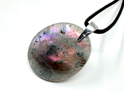 Purple Labradorite Pendant Oval 3.6cm