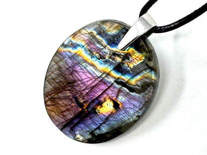 Purple Labradorite Pendant Oval 3.9cm