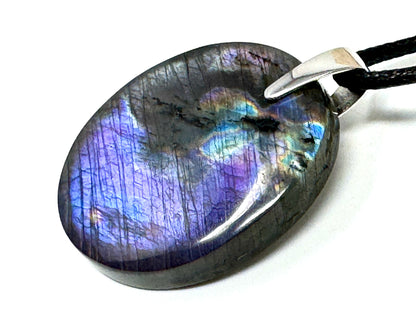 Purple Labradorite Pendant Oval 3.6cm