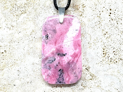 Rhodonite Pendant 4.4cm