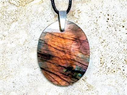 SunsetLabradorite Pendant Oval 4cm