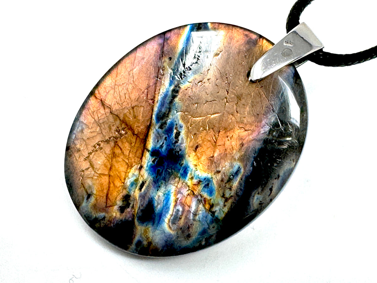 Sunset Labradorite Pendant Oval 3.8cm