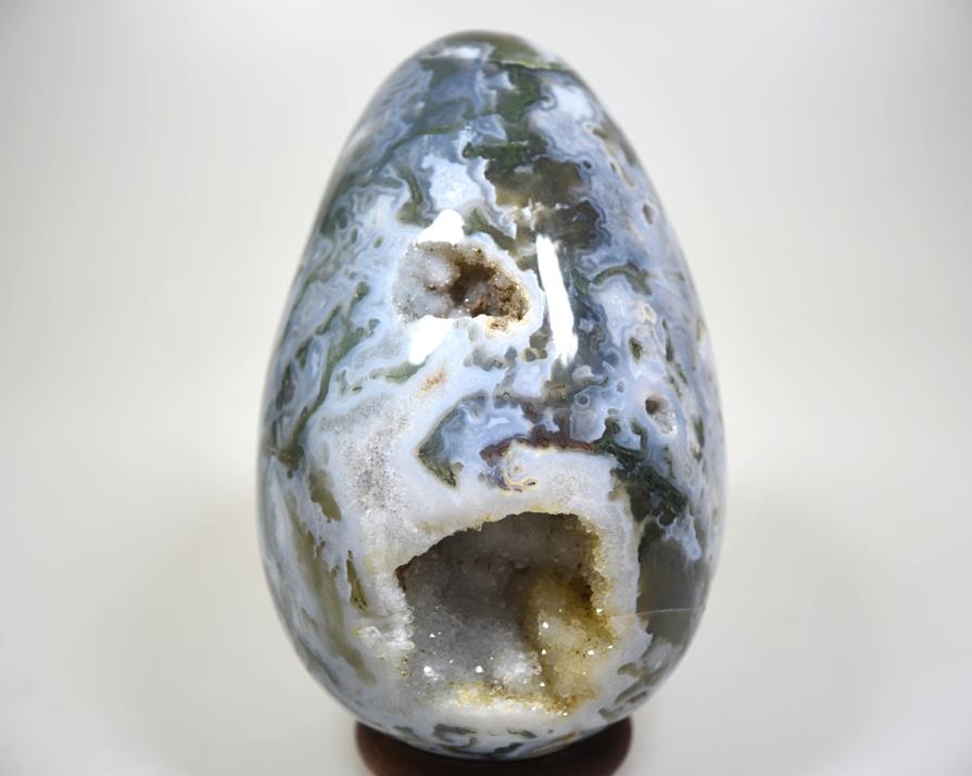 Druzy Moss Agate Egg Large 14.7cm | Image 1
