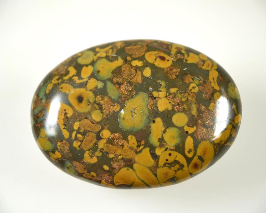 Fruit Jasper Flat Pebble 6.28cm | Image 1