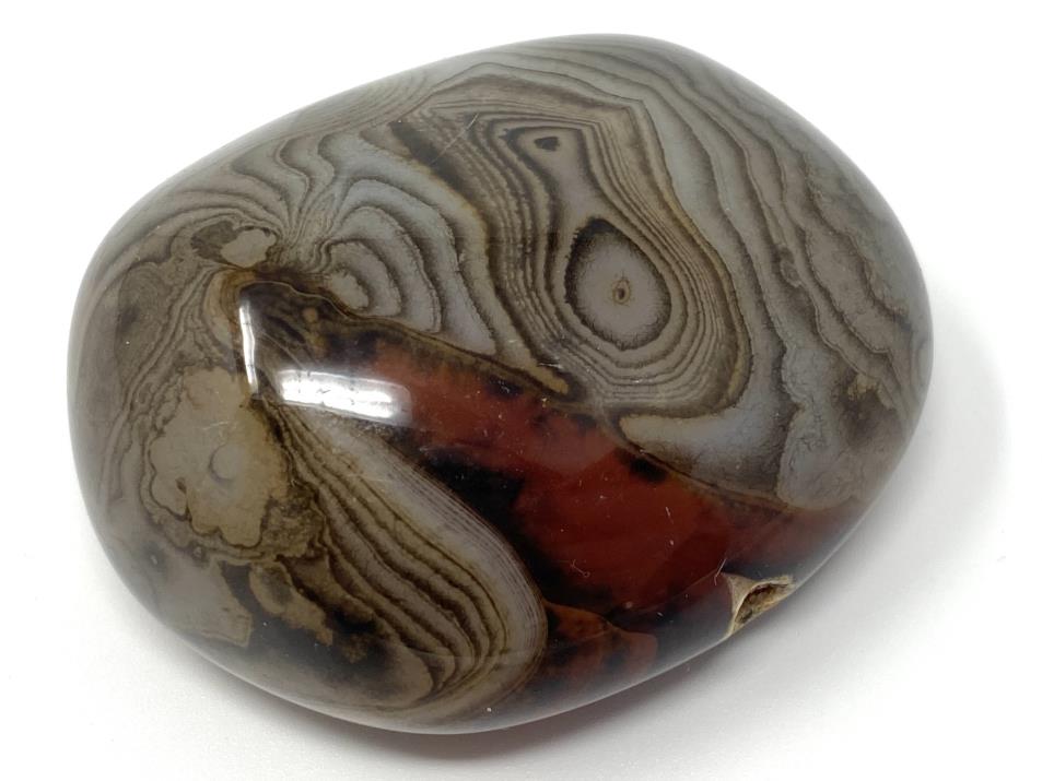 Banded Agate Pebble 6.4cm | Image 1