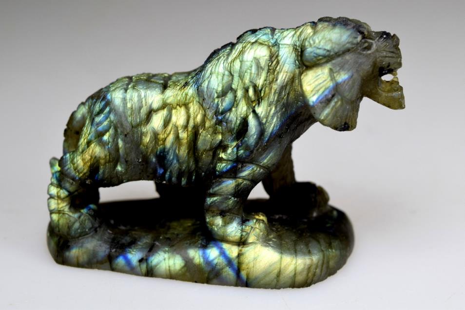Labradorite Tiger Carving 7.1cm | Image 1