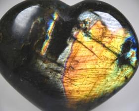 Labradorite Heart 8.6cm | Image 2