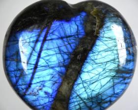 Labradorite Heart 8.9cm | Image 2