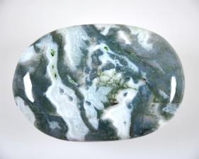 Moss Agate Pebble 6.6cm | Image 3