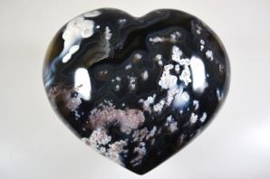 Orca Agate Heart 9.2cm | Image 2