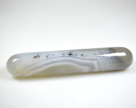 Agate Pebble Long 15cm | Image 3