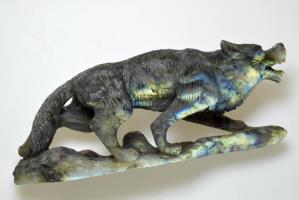 Labradorite Wolf Carving 22cm | Image 6