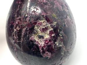 Garnet Egg 6cm | Image 3