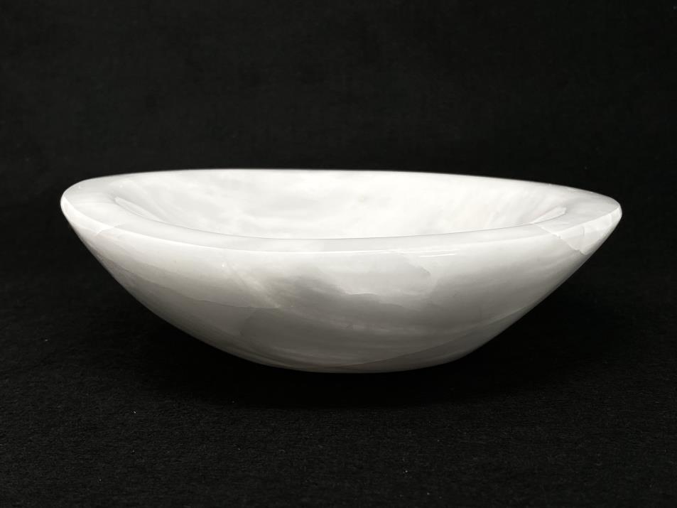 Quartz Bowl 18.1cm | Image 1