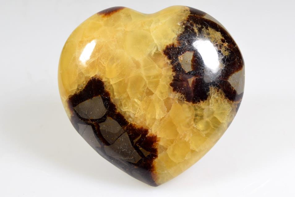 Yellow Septarian Heart 8.1cm | Image 1